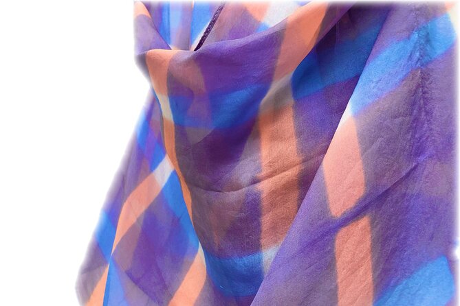 Itajime Shibori Scarf Class - Choosing fabric, colors, and a pattern