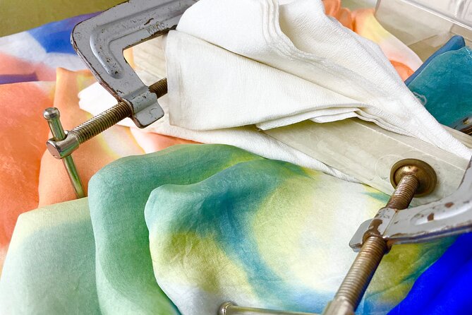 Itajime Shibori Scarf Class - Visiting the second-floor exhibition