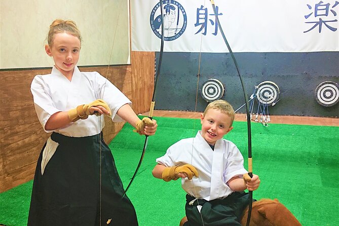 Japanesel Archery Experience HIROSHIMA CASTLE SHARAKU - What makes the instructors effective