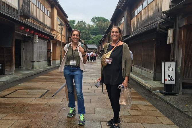 Kanazawa 6hr Private Tour with Government Licensed Guide - The Higashi Chaya District and Kanazawa’s geisha culture