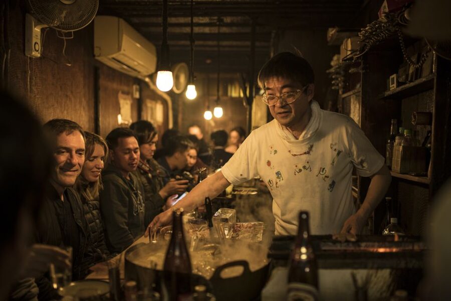 Kanazawa: Private Food Tasting Walking Tour - Omicho Market: seafood, croquettes, and the best timing