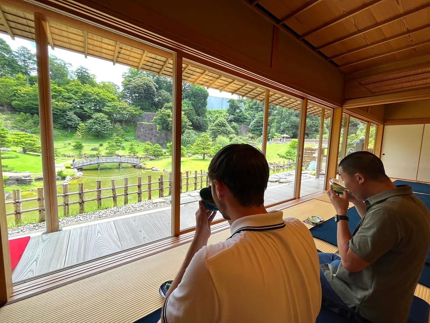 Kanazawa: Samurai, Matcha, Gardens and Geisha Full-Day Tour - Oyama Shrine mixes Japanese and Western design