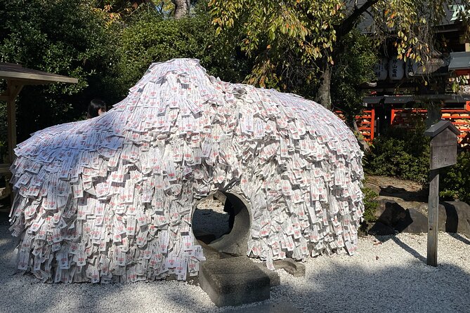 Kiyomizu Temple and Backstreets of Gion, Half Day Group Tour - Yasaka Koshindo and its colorful charms