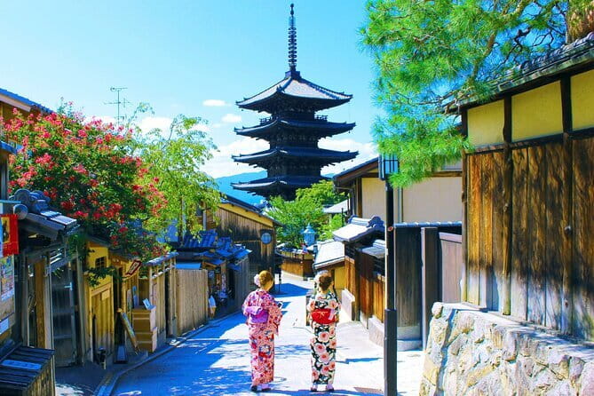 KIYOTO’s Kyoto Private E-Cycling Tour: Highlights & Hidden Gems - The Philosopher’s Walk and Honen-in