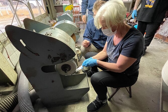 Knife Making Experience in Samurai Sword Town - Starting at the Knife Museum with two hours of hands-on work