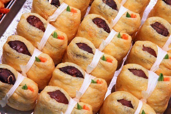 Kuromon Market Tour: All inclusive 6~8 Dishes & 3~4 samplings - Why Kuromon Market works so well for a food tour