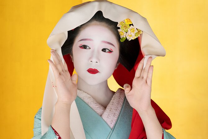 Kyomai Dance by Maiko Geiko and Visits of Gion Art Museum Kyoto - Entering Gion’s Kagai Culture