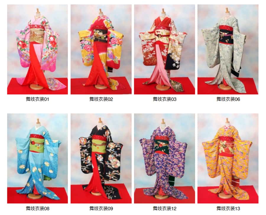 Kyoto: 2-Hour Maiko Makeover and Photo Studio Shoot - The makeup transformation, step by step