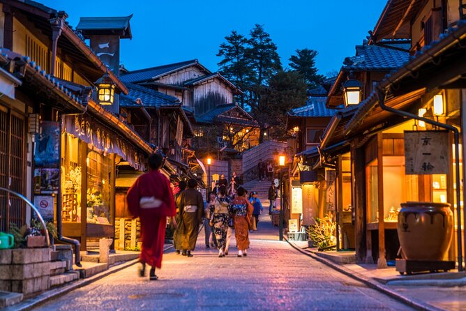 Kyoto 5-Star Geisha Night Walk: Small-Group Authentic Experience - Gion Corner and the quieter geisha streets