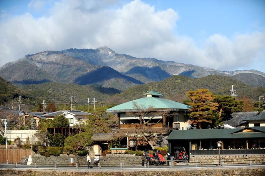 Kyoto: Arashiyama Customized Rickshaw Tour & Bamboo Forest - How much value do you get for $51?