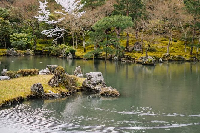 Kyoto Arashiyama Walking Tour: Bamboo, Monkeys, Gardens & Secrets - Okochi Sanso Garden, the peaceful high point