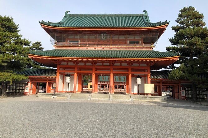 Kyoto Bamboo Forest & Golden Pavilion E-Bike Tour - Kitano Tenmangu and the plum-tree connection