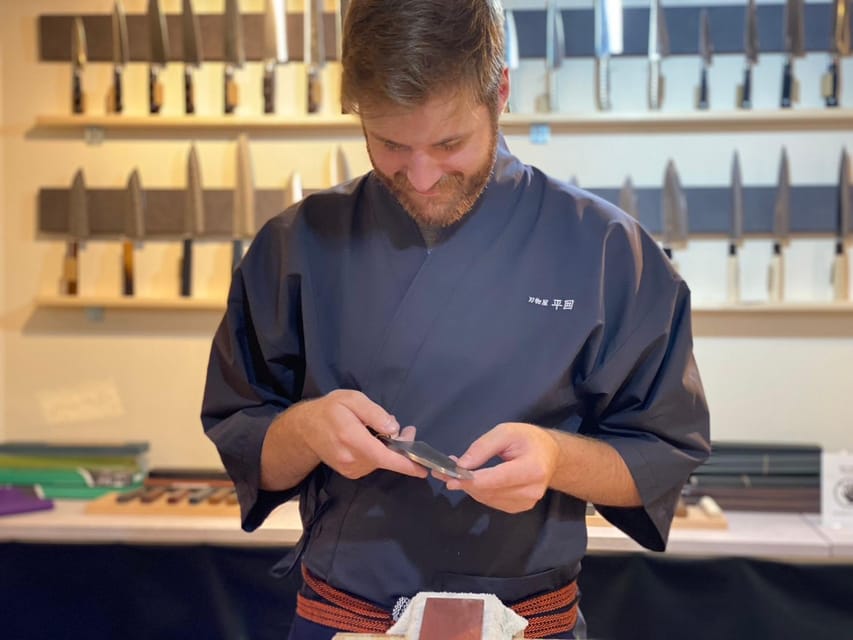 Kyoto: Beginner Knife Sharpening & Handle Fitting Workshop - Arriving at Japanese knife shop HIRAI