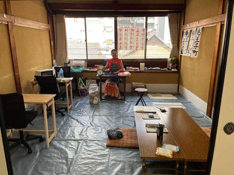 Kyoto: Calligraphy class at Buddhist temple in city center - Finding Seigan-ji Temple in Shinkyogoku