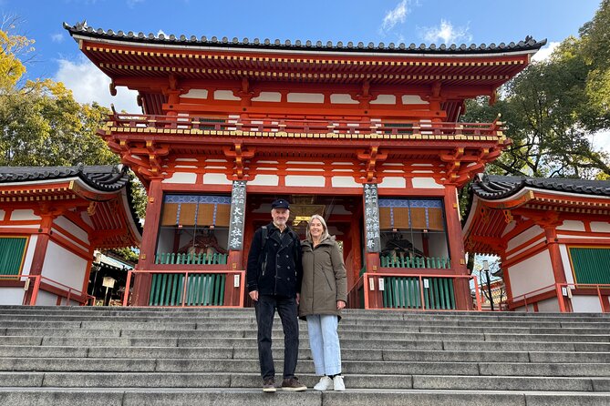Kyoto Early Bird English Tour: Fushimi Inari & Gion(Private opt) - Ikki’s guiding style is a major part of the value