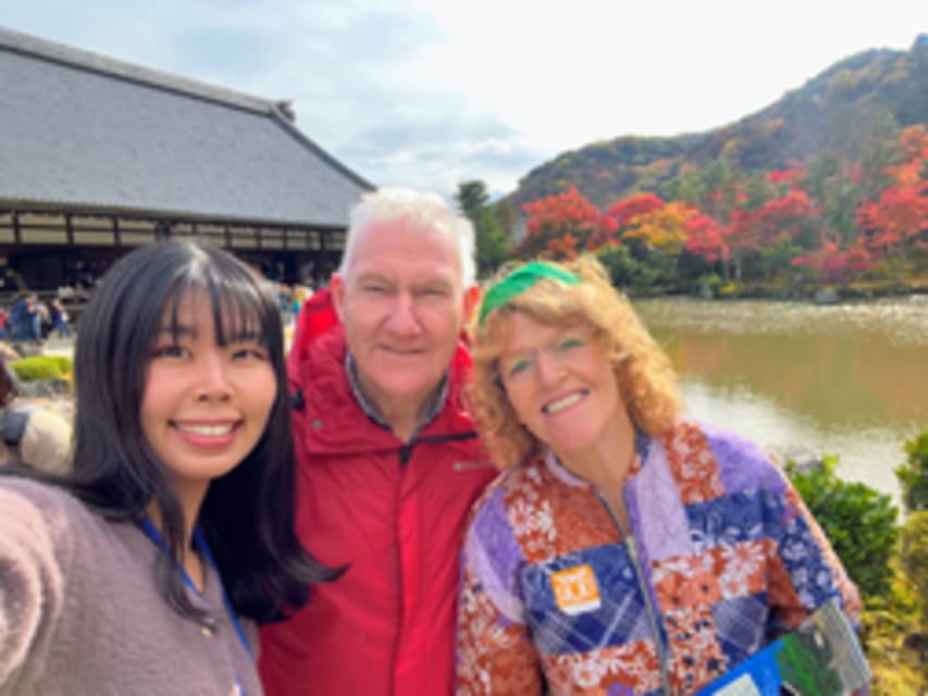 Kyoto: Fushimi Inari, Kinkakuji, Bamboo Grove 1 Day Bus Tour - The guides are a major part of the value