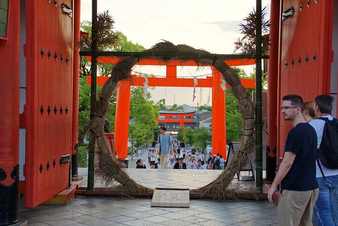 Kyoto: Fushimi Inari Shrine Walking Tour - What the two hours really include
