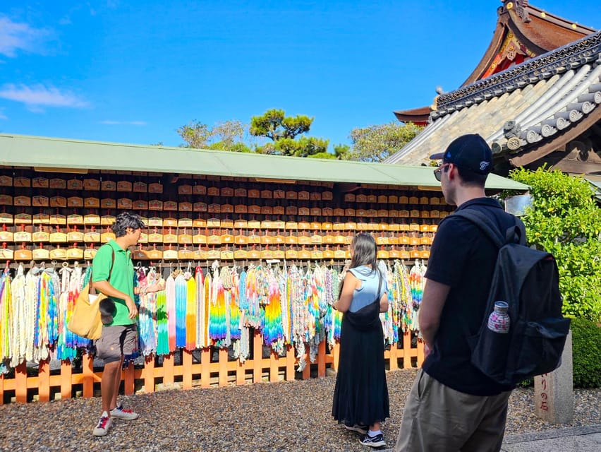 Kyoto: Fushimi Inari Taisha Guided Walking Tour - The lower shrine: a gentle introduction