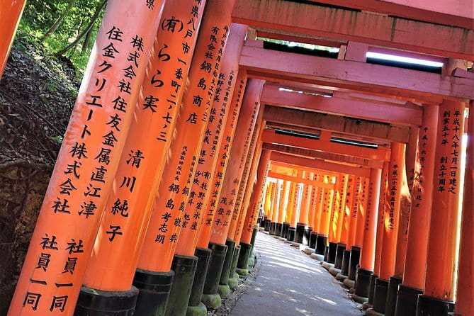 Kyoto: Geisha Dinner & Gion Cultural Walk - Group size, timing, and practical details