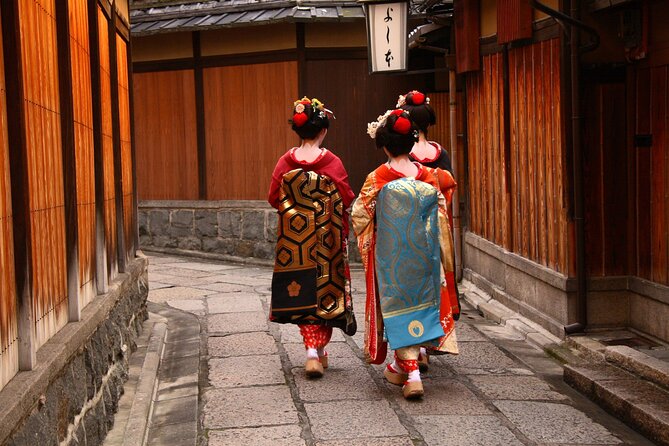 Kyoto Geisha District Walking Tour in Gion - Four things to know before you book