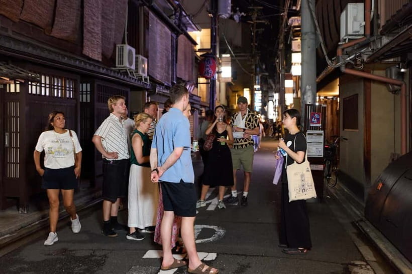 Kyoto: Gion Geisha District Walking Tour - Stories of Geisha - Gion Corner and Hanamikoji Street