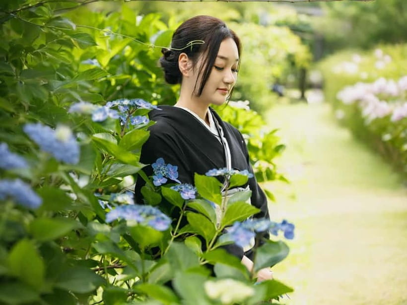 Kyoto Gion Kiyomizudera Kimono Yukata Hairstyle | Photoshoot - Walking from the kimono shop into Kyoto