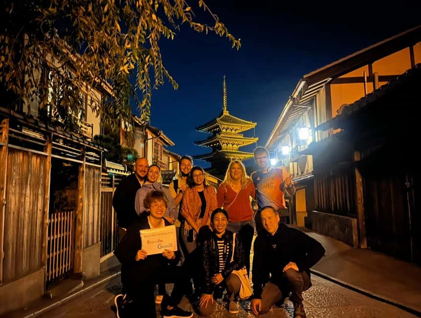 Kyoto: Gion Magical Night Walking Tour with Geisha Trivia - Shrines, prayers, and the spiritual side of Gion