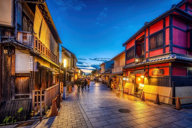 Kyoto Gion Night Walk & Geisha District Guided Tour - Starting at Kyoto Kawaramachi Garden