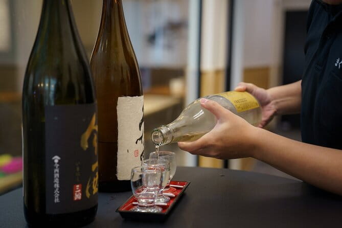 Kyoto: Gion & Pontocho Food Tour with 13 Dishes - Why this Gion and Pontocho food walk works