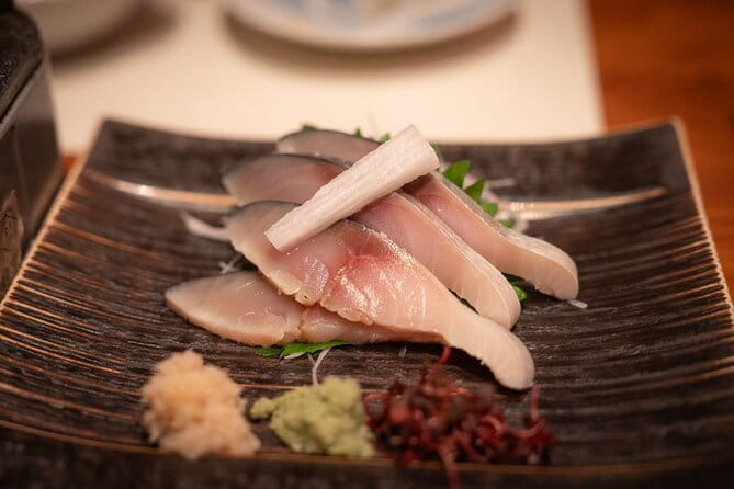Kyoto: Gion & Pontocho Food Tour with 13 Dishes - Pontocho adds a different evening mood