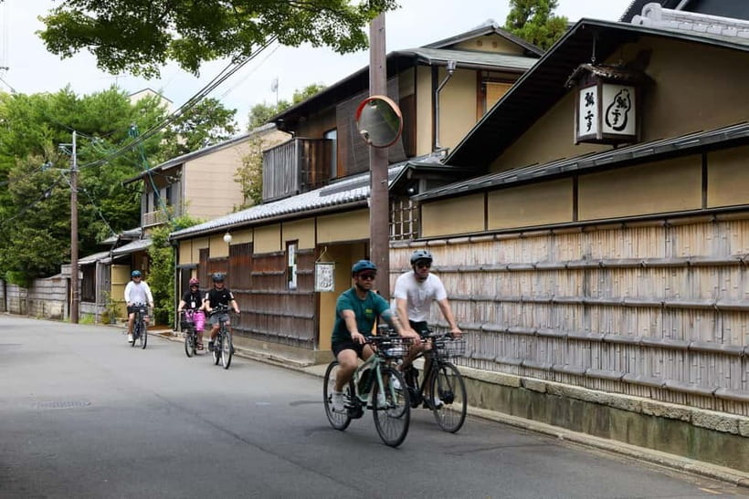 Kyoto: Hidden Gems E-Bike Tour Through Backstreets & Temples - Heian Shrine’s broad spaces and bright details