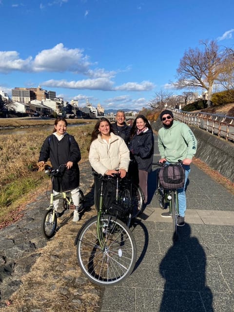 Kyoto: Hidden Gems E-Bike Tour with Local Japanese Guide - Why Cycling Works So Well in Kyoto