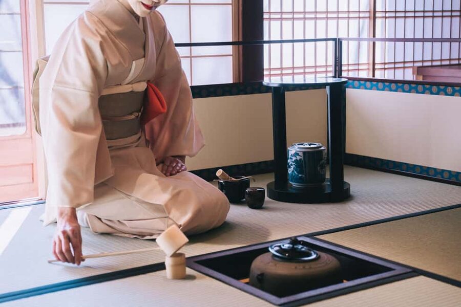 Kyoto: Kimono Tea Ceremony at Orizuruya Gion - Key points to know before booking