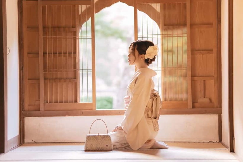 Kyoto: Kimono/Yukata Rental 5 Minute from Kiyomizu-dera - Choosing between kimono and yukata