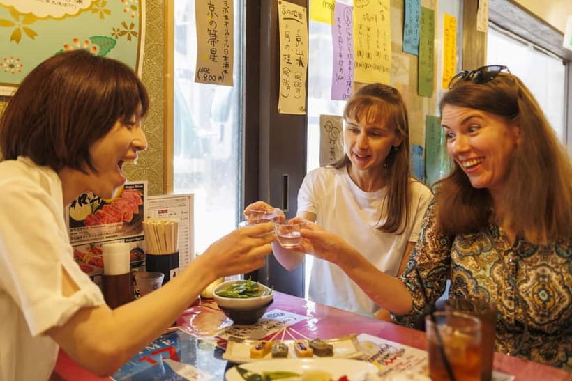 Kyoto: Local Food Tasting Tour at the Nishiki Market - Walking through a 400-year-old market
