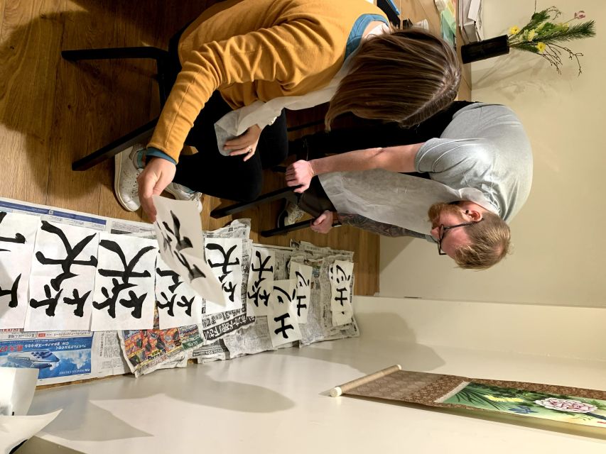 Kyoto: Local Home Visit and Japanese Calligraphy Class - Who should book this class?