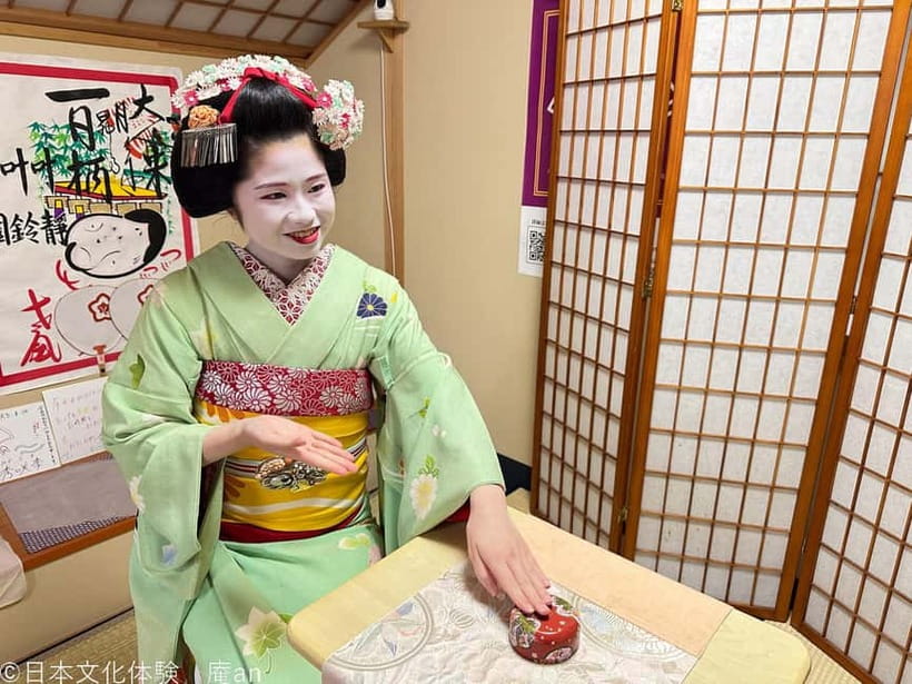 Kyoto: Lunch or Dinner with Maiko - Quick takeaways