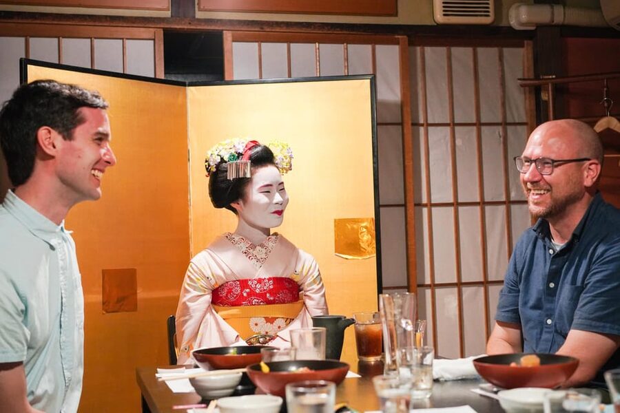 Kyoto: Maiko Dinner in Traditional Restaurant and Tour - Is $292 a fair price?