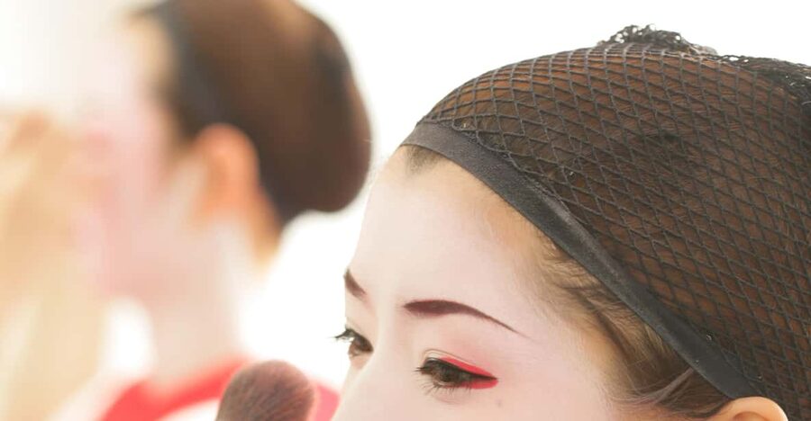 Kyoto: Maiko Makeover and Photoshoot Experience - Should you add the Kyoto stroll?
