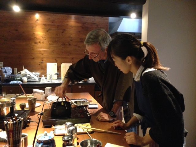 Kyoto: Morning Japanese Bento Cooking Class - Sitting down to eat your own bento