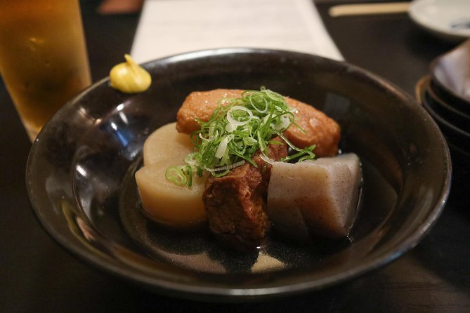 Kyoto Night Foodie Tour in Gion (9+ dishes + 6 Sake tastings) - Kawaramachidori and the sake tasting