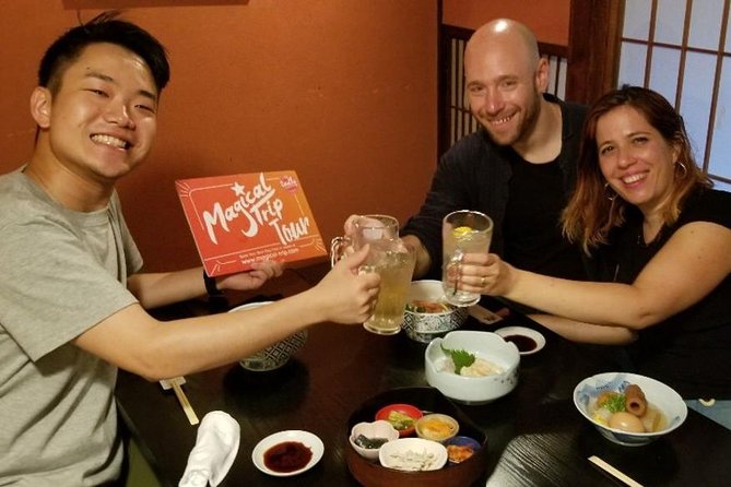 Kyoto Night Foodie Tour in Gion (9+ dishes + 6 Sake tastings) - Guides are the biggest reason to book