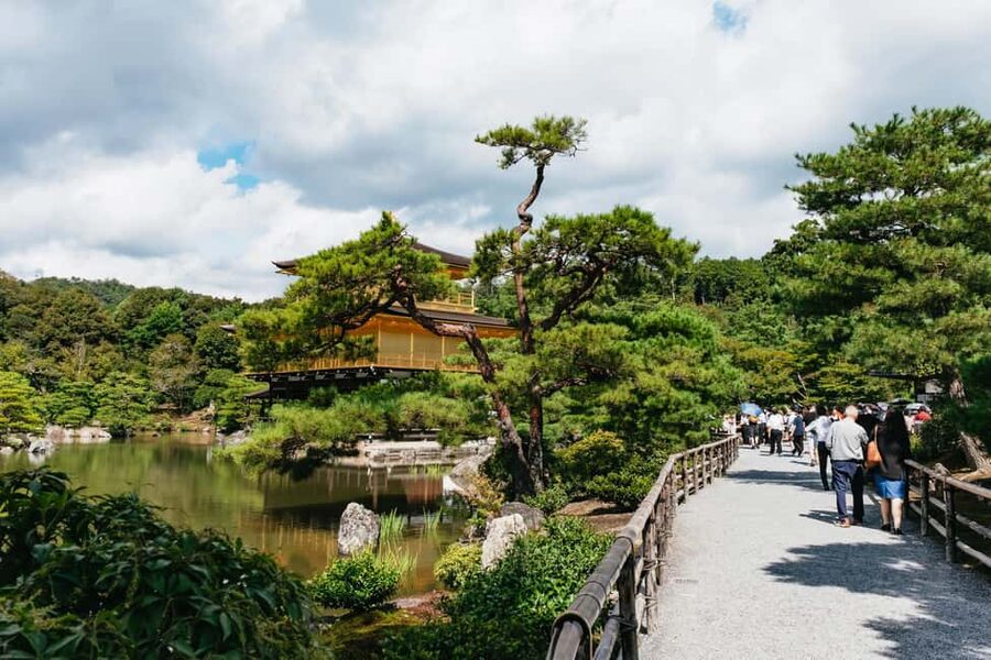 Kyoto: Nijo Castle, Kiyomizu & Fushimi Inari Guided Tour - Five useful things to know before you book