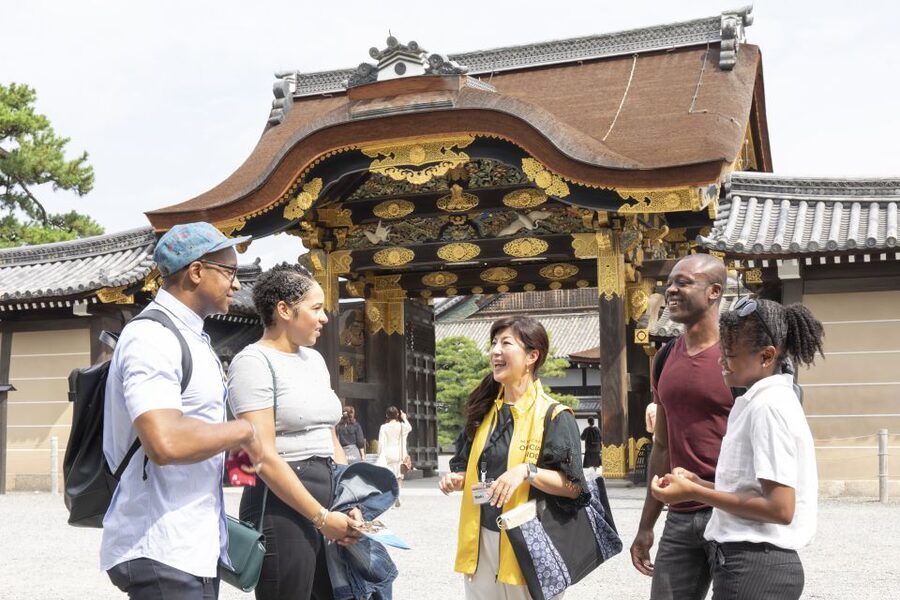 Kyoto: Nijo-jo Castle and Ninomaru Palace Guided Tour - The East Main Gate and the first line of defense