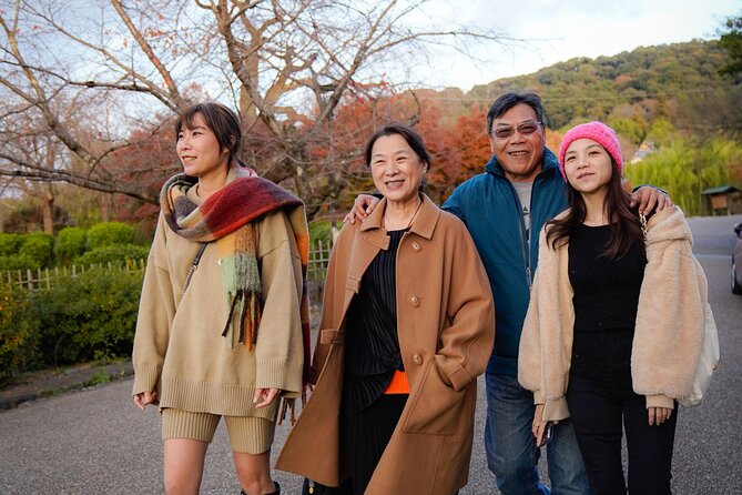 Kyoto Portrait Tour with Kimono - Finishing at Yasaka Pagoda
