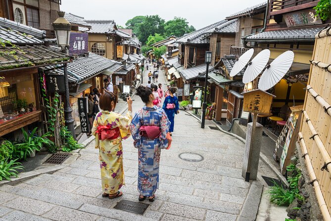 Kyoto Private 6 hour Tour: English Speaking Driver Only, No Guide - Kiyomizu-dera: Kyoto’s hilltop opening act