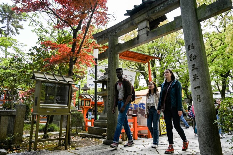 Kyoto: Private Customized Walking Tour with a Local Insider - Where the experience may fall short
