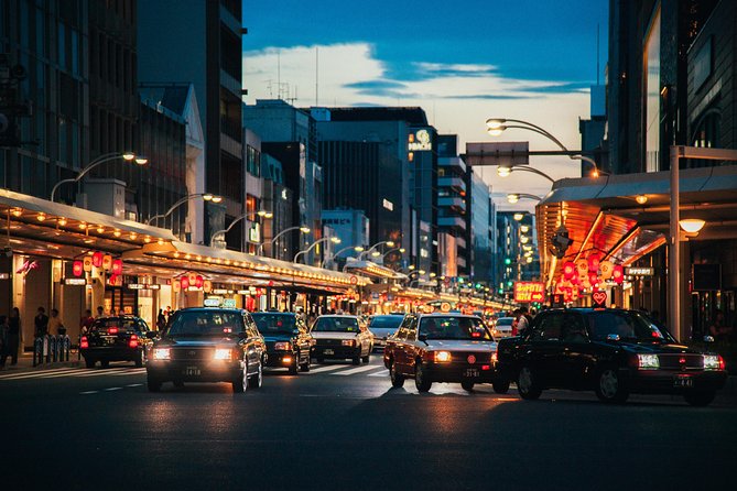 Kyoto Private Night Tour with a Local – Bars, Bites & Culture - Yasaka Shrine under evening lights