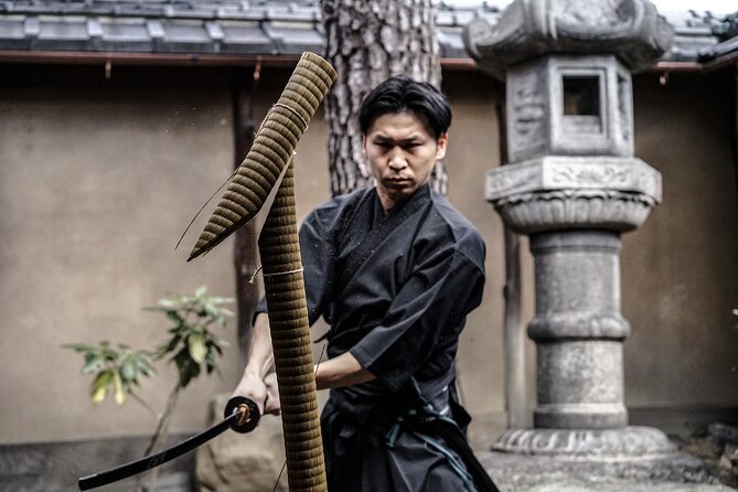 Kyoto Samurai Experience - Entering a traditional samurai house in central Kyoto