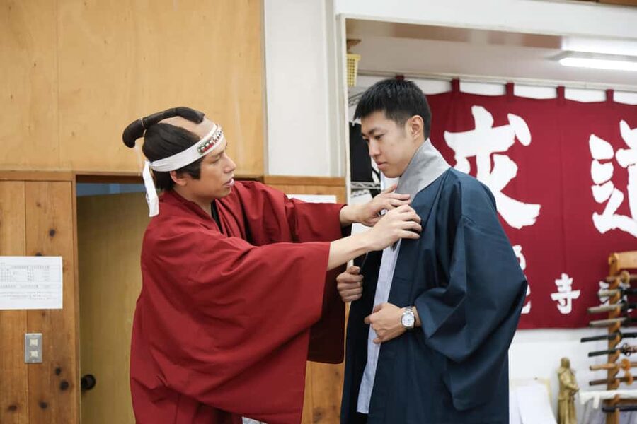Kyoto: Samurai Sword & Kimono Action Filming Experience - Watching professional chambara actors at work